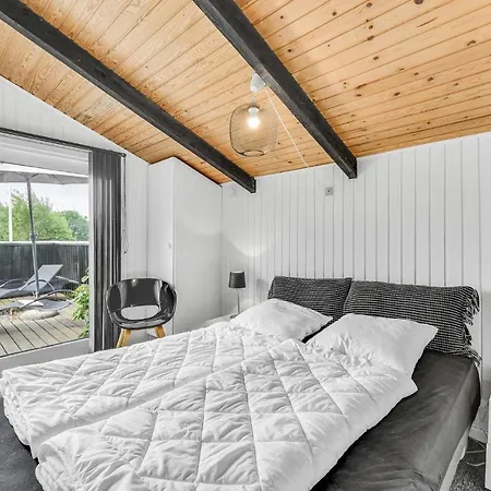 Sommervind Holiday home *